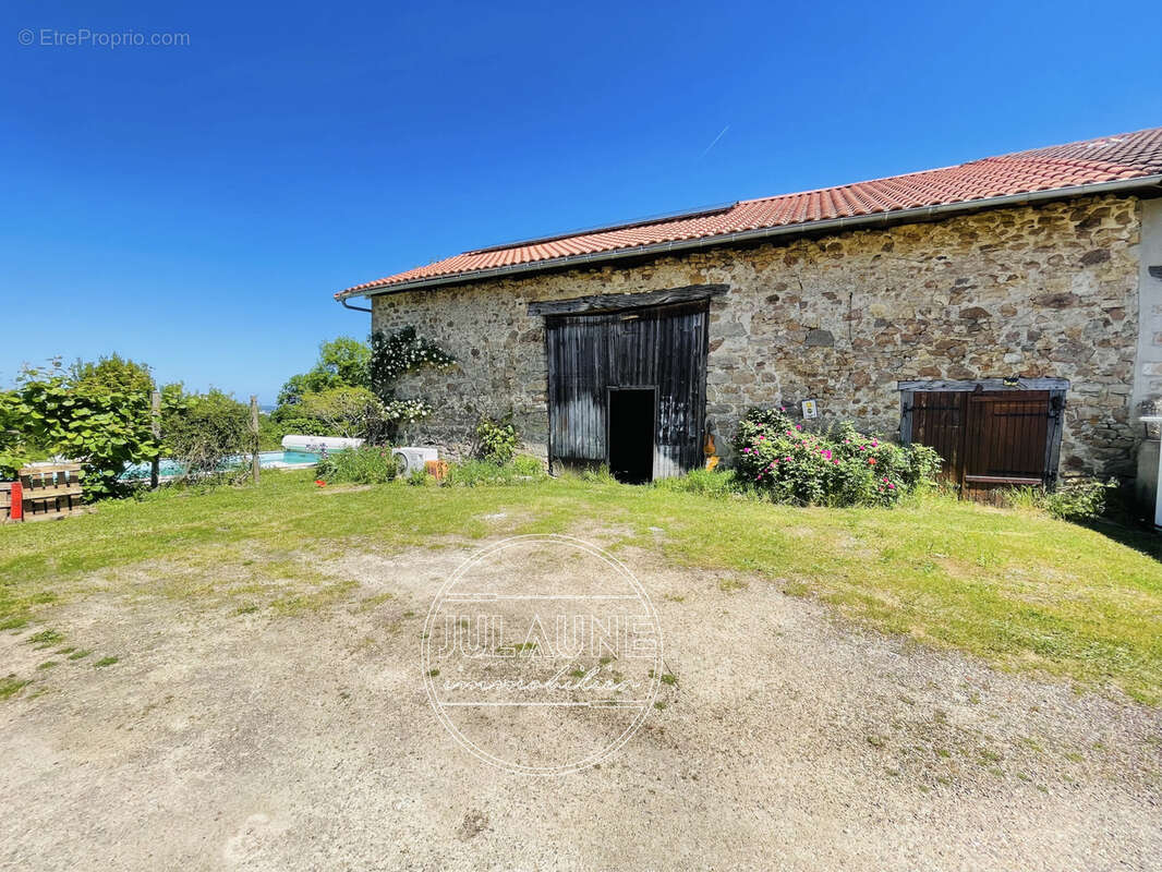 Maison à LE VIGEN