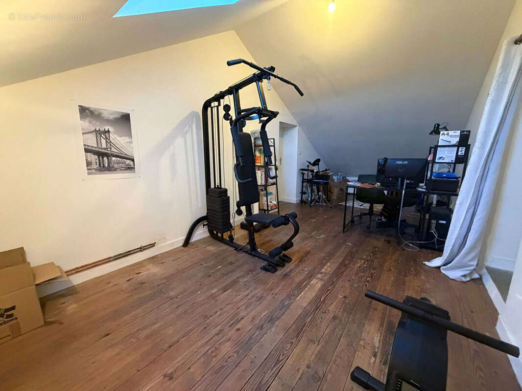 Maison à CHATEAUPONSAC