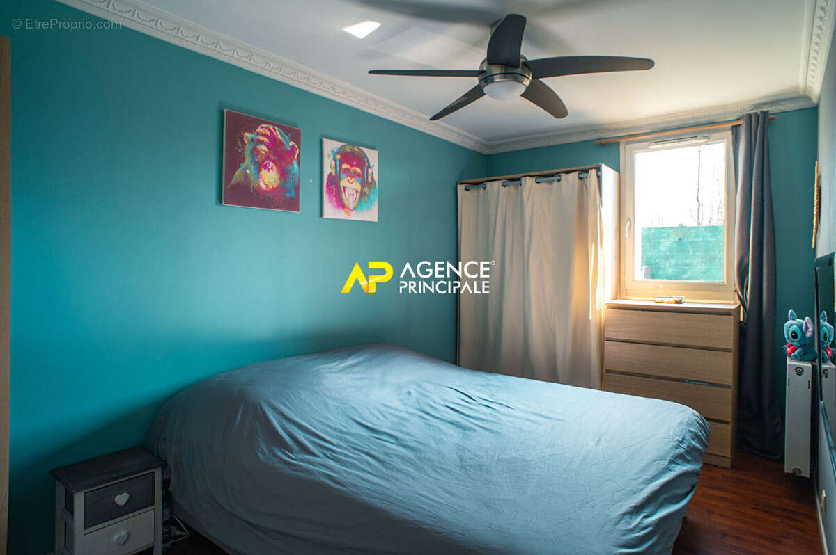 Appartement à SARTROUVILLE