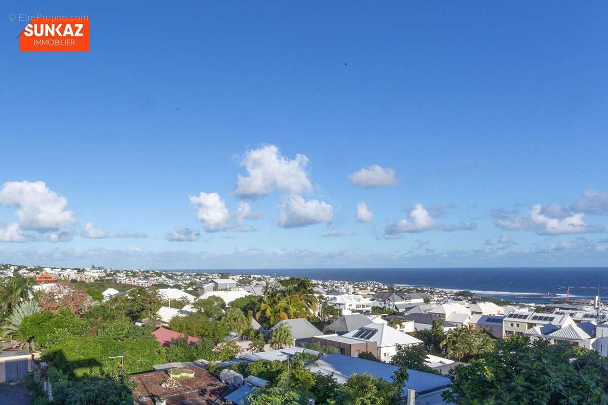 Appartement à SAINT-PIERRE