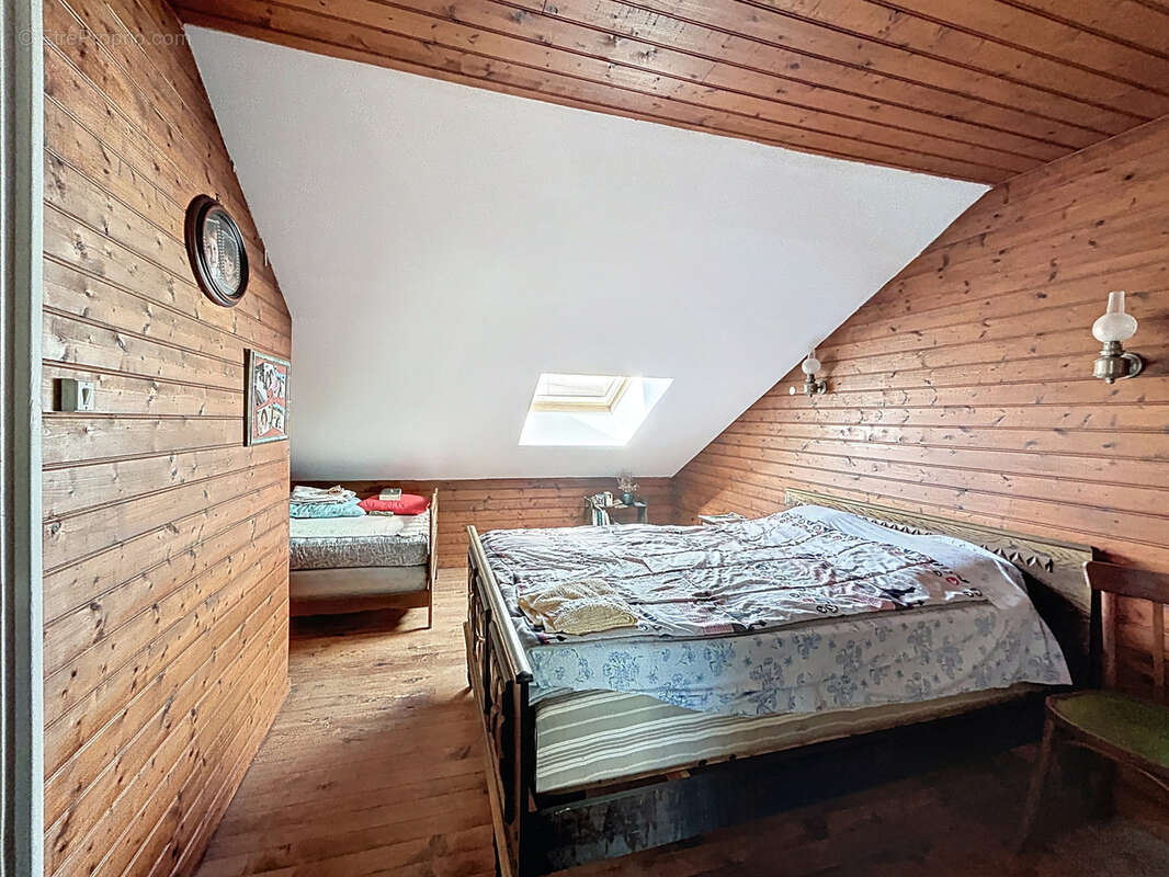 Maison à SURTAINVILLE