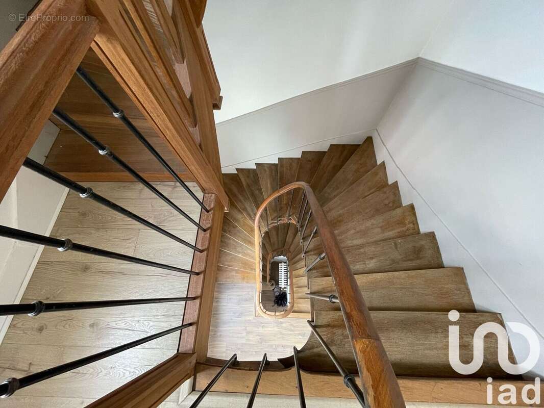 Photo 4 - Maison à COMPIEGNE