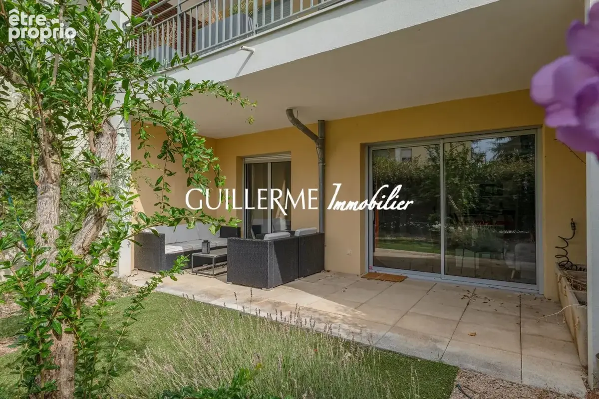 Appartement avec terrasse et jardin - Plein centre de Dardilly le haut - photo 3