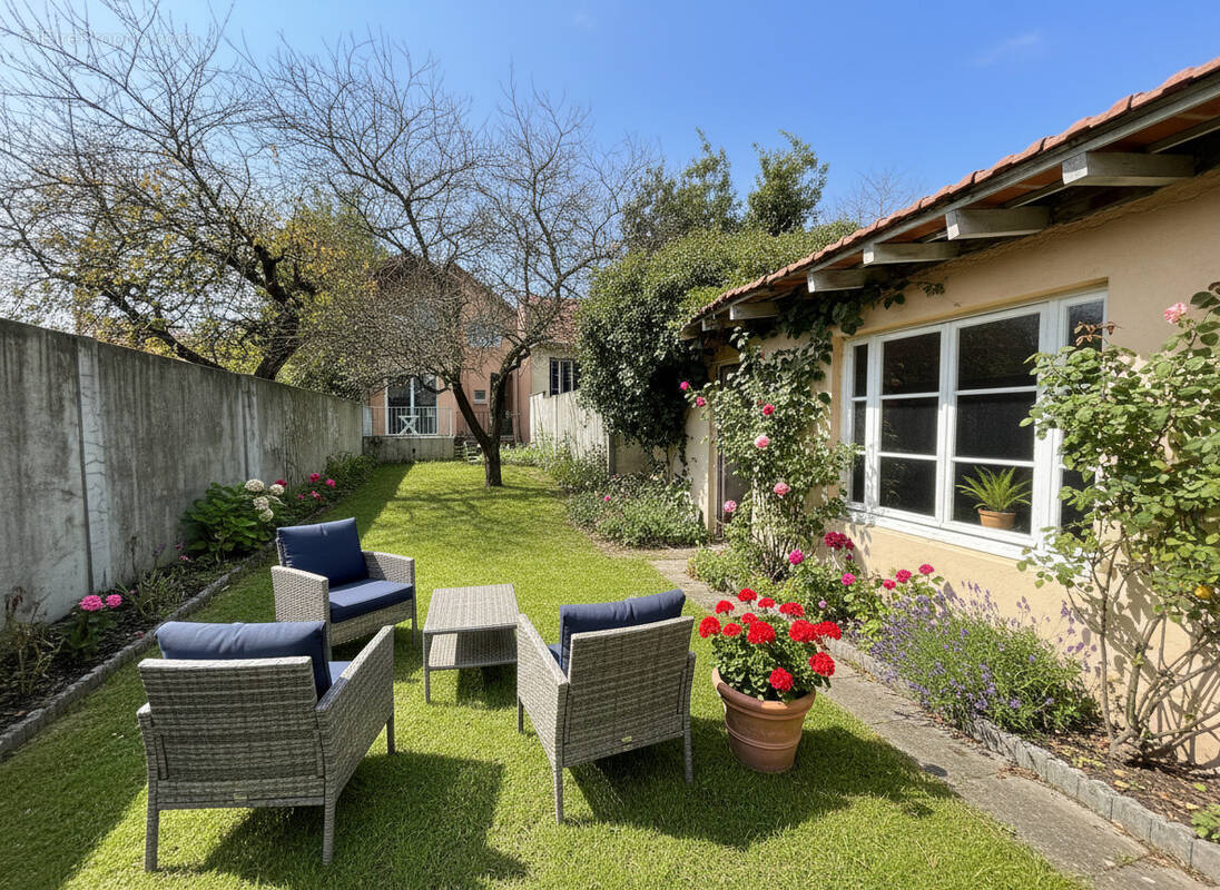 Maison à HOUILLES