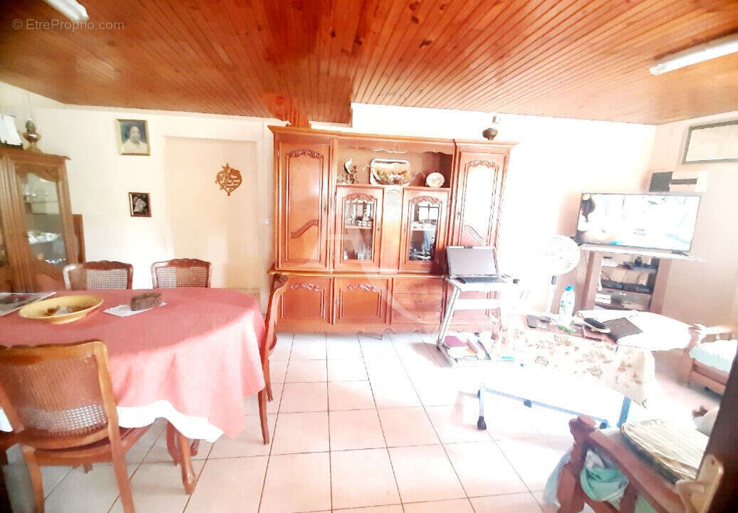 Maison à SAINT-PIERRE