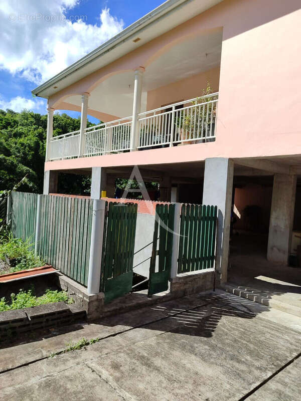 Maison à SCHOELCHER