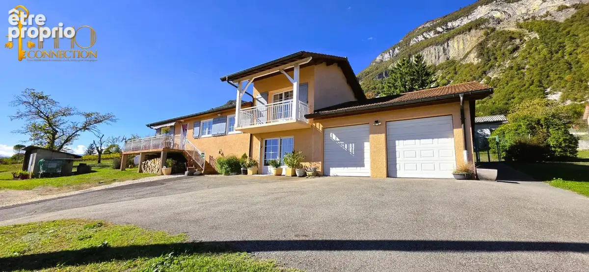 Maison 4 pièces 130 m² · à Culoz-Béon · 130 m² · 579 000 €