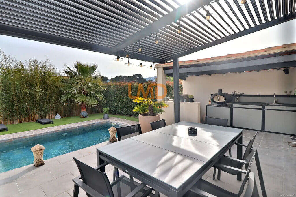 Maison contemporaine 4 chambres Piscine Secteur très recherché - photo 21