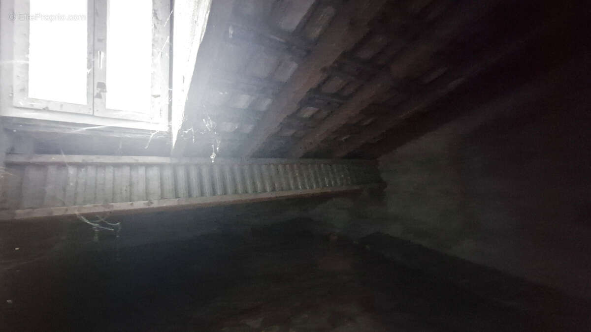 Appartement à CORTE