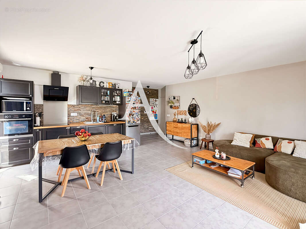 Appartement à MARSEILLE-13E