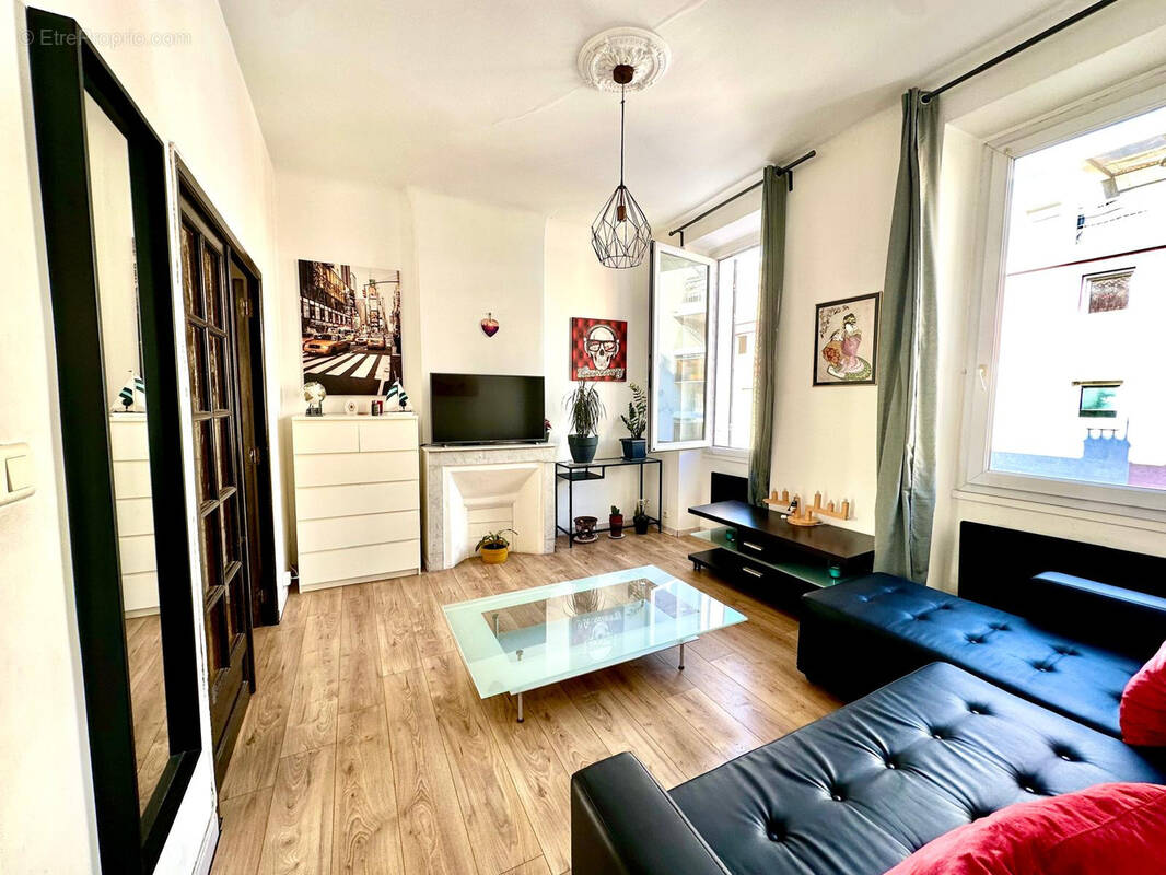 Appartement à MARSEILLE-10E