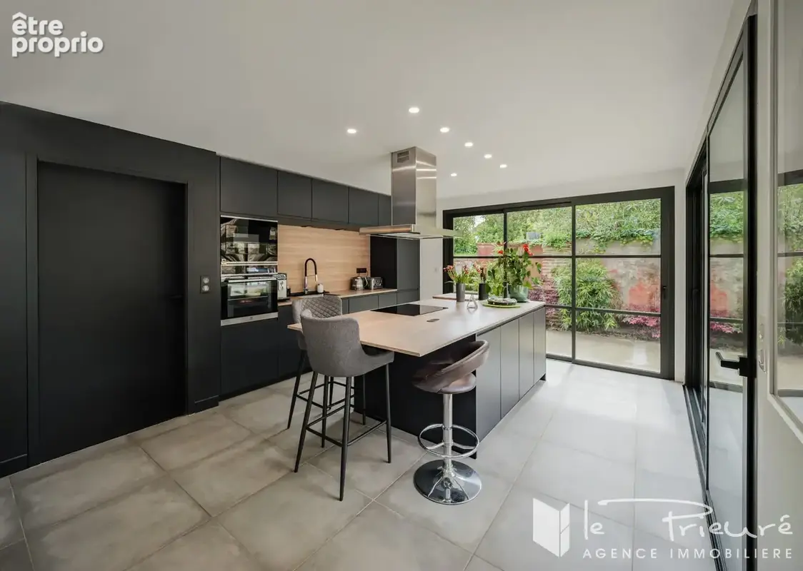 Superbe réhabilitation contemporaine dans un esprit loft aux portes d'Albi avec piscine et grands volumes - photo 7