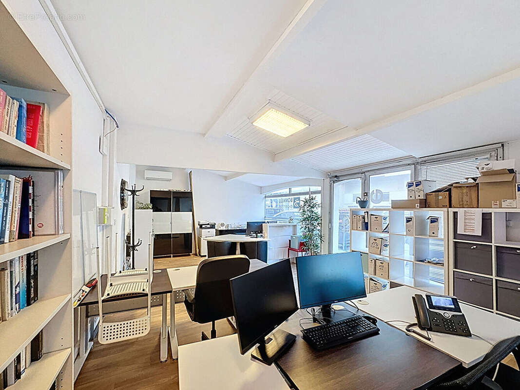 Commerce à PALAVAS-LES-FLOTS