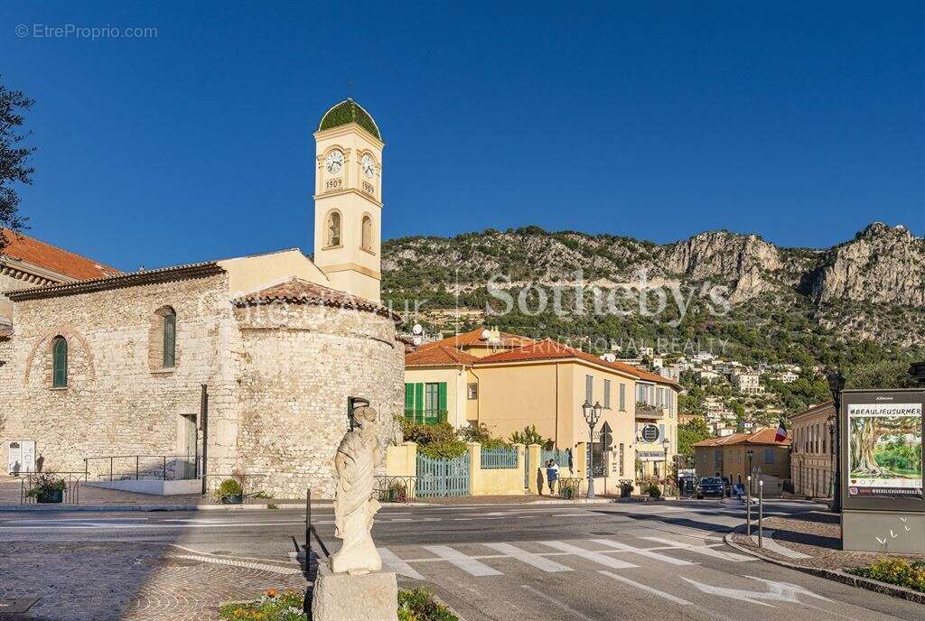 Appartement à BEAULIEU-SUR-MER