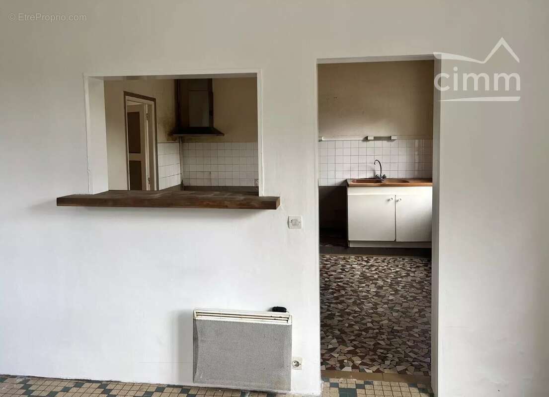 Maison à VILLEDIEU-LES-POELES