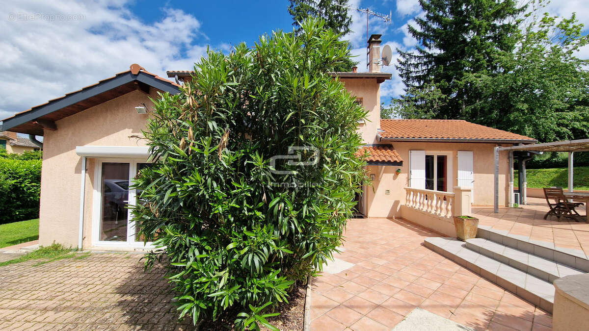 Maison à SAINT-ROMAIN-AU-MONT-D'OR