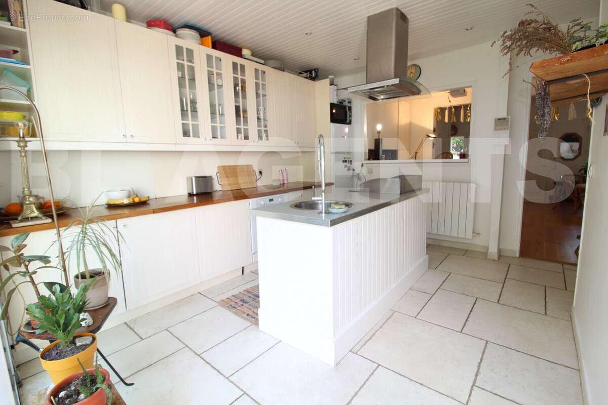 IMG_7709 - Maison à CHENNEVIERES-SUR-MARNE