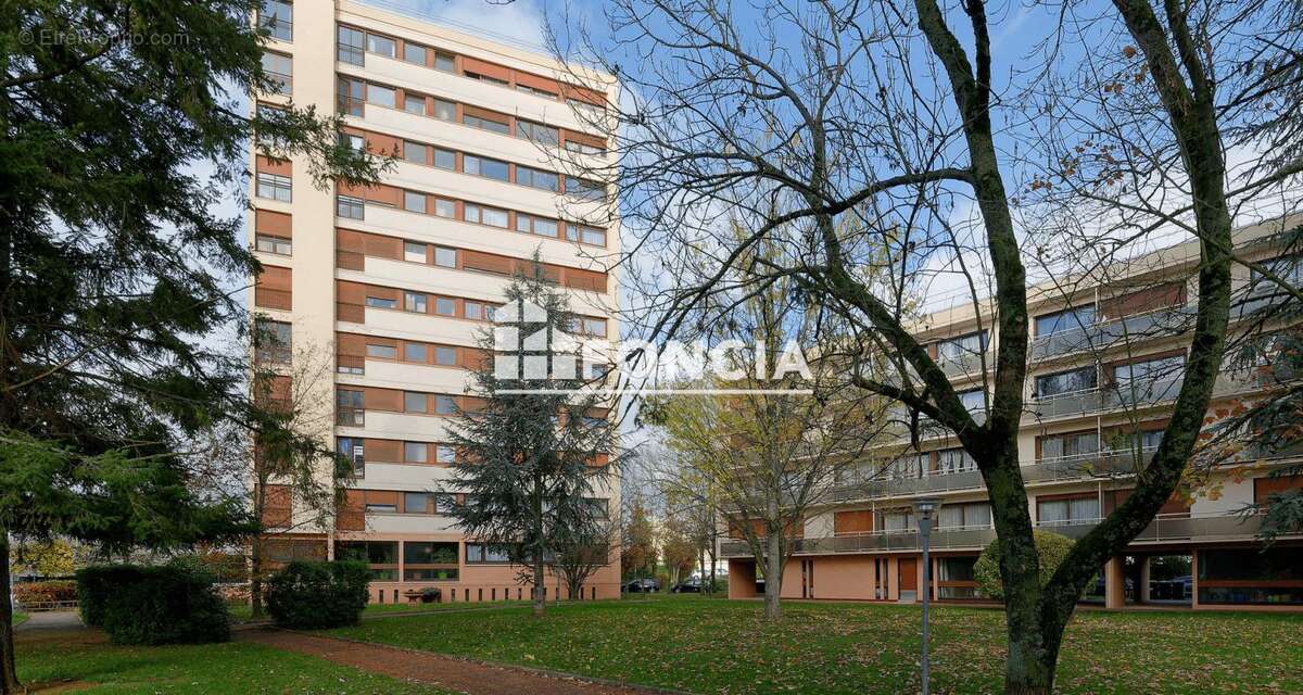 Appartement à LE MEE-SUR-SEINE