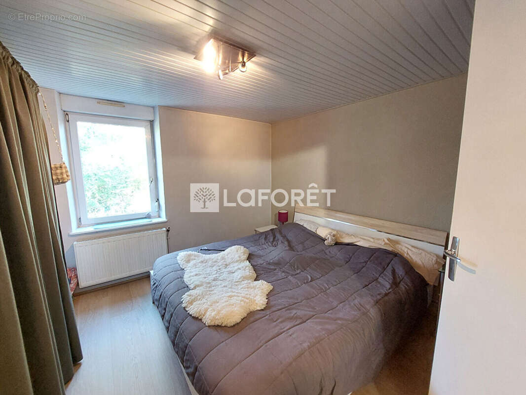 Appartement à AUDUN-LE-TICHE