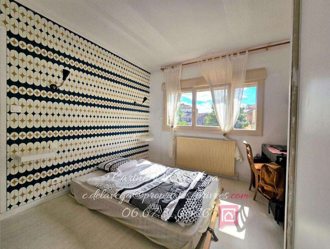 Maison à SAINT-THIBERY