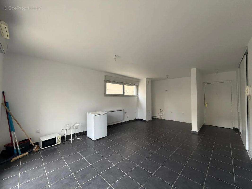 Appartement à LYON-8E