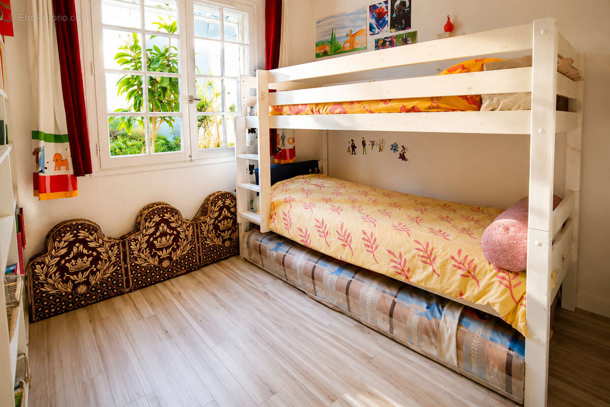 Appartement à SAINT-MANDRIER-SUR-MER