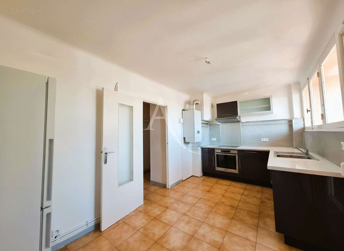 Appartement Sète 3 pièces 64 m² - photo 3