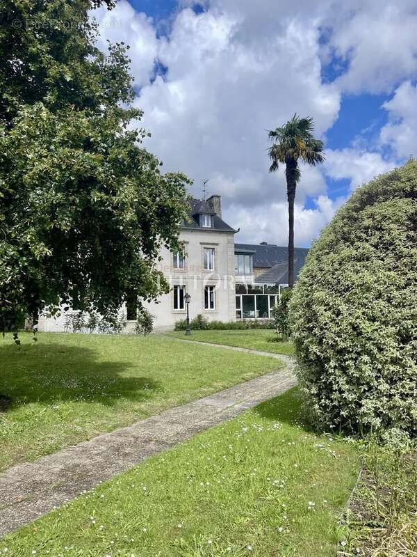 Hôtel particulier de caractère au cœur de Lannion - photo 2