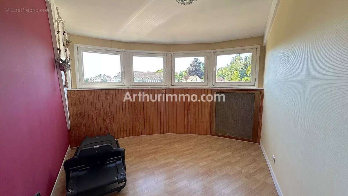 Appartement à LONS-LE-SAUNIER
