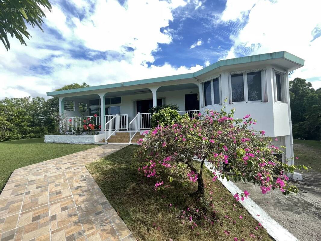 Maison à PORT-LOUIS