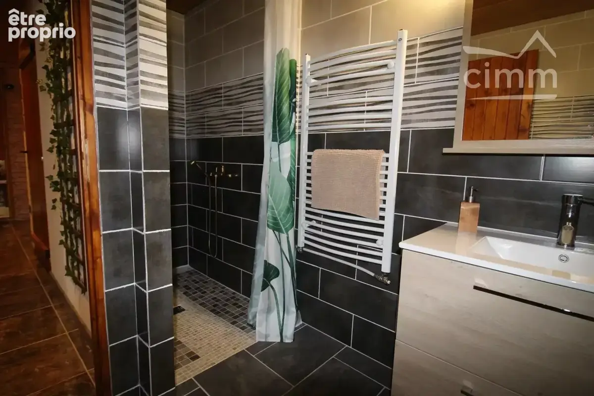 A vendre une propriété d'exception avec des gites sur un grand terrain - photo 9