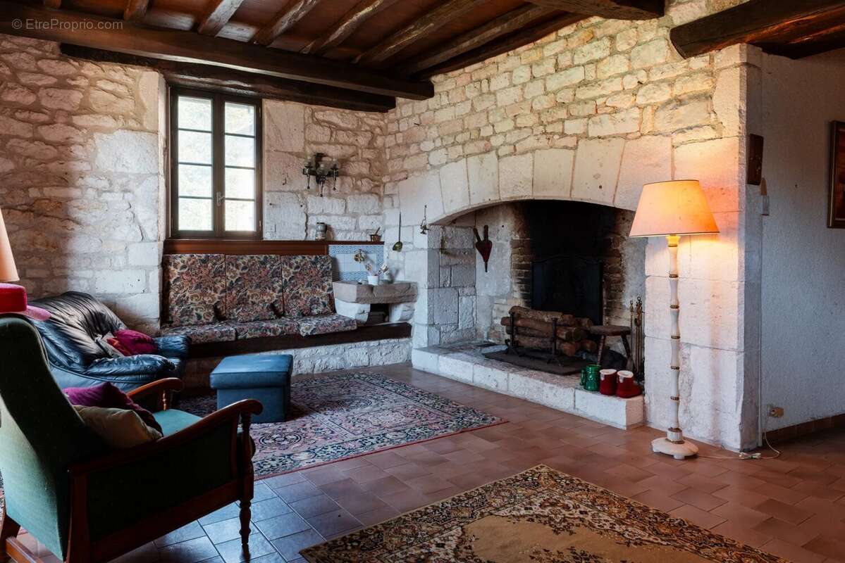 Maison à CAGNAC-LES-MINES