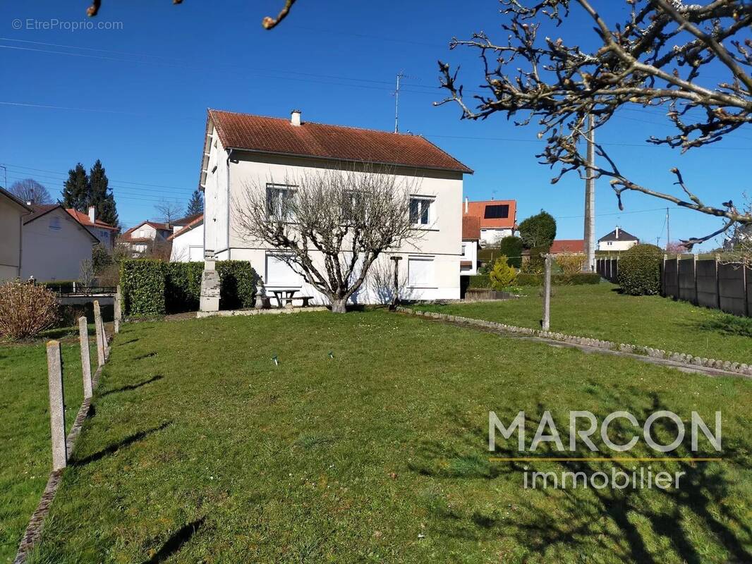 Maison à LA SOUTERRAINE