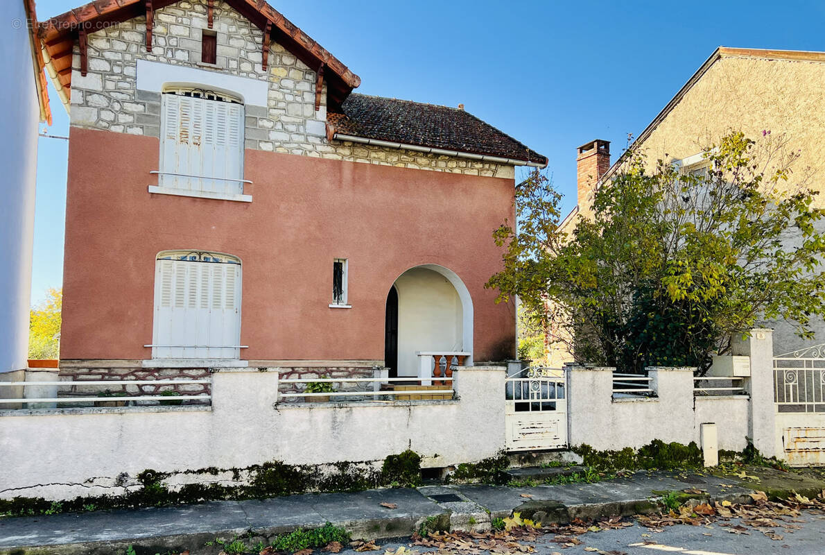 Maison à CAJARC