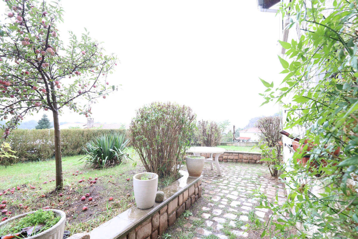 Maison à LE MONTEIL