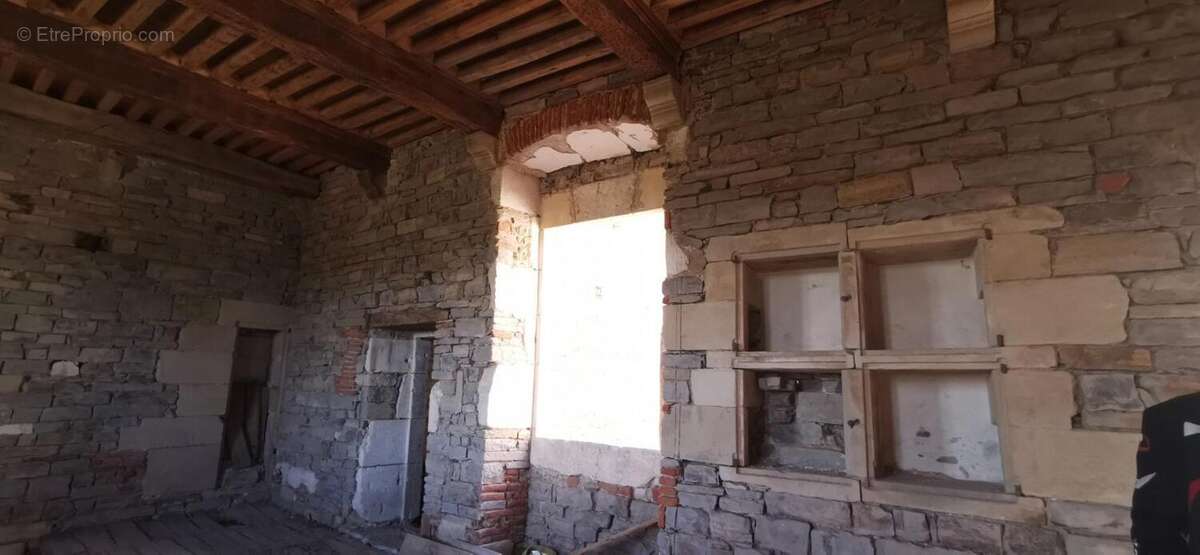 Appartement à CORDES-SUR-CIEL
