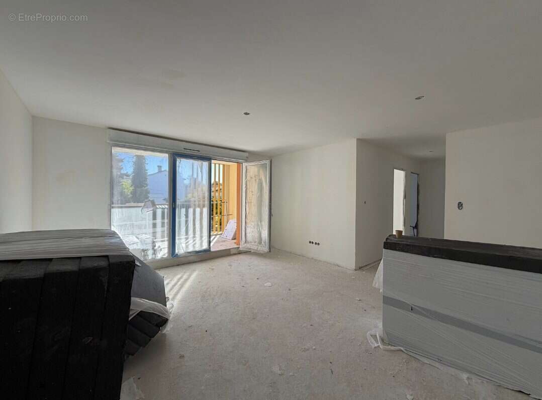 Appartement à SIX-FOURS-LES-PLAGES