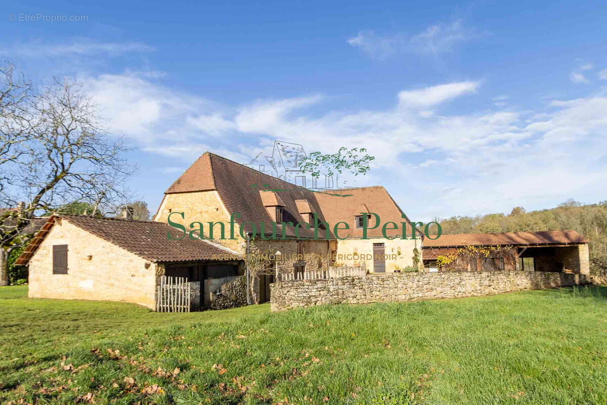 Maison à CASTELNAUD-LA-CHAPELLE