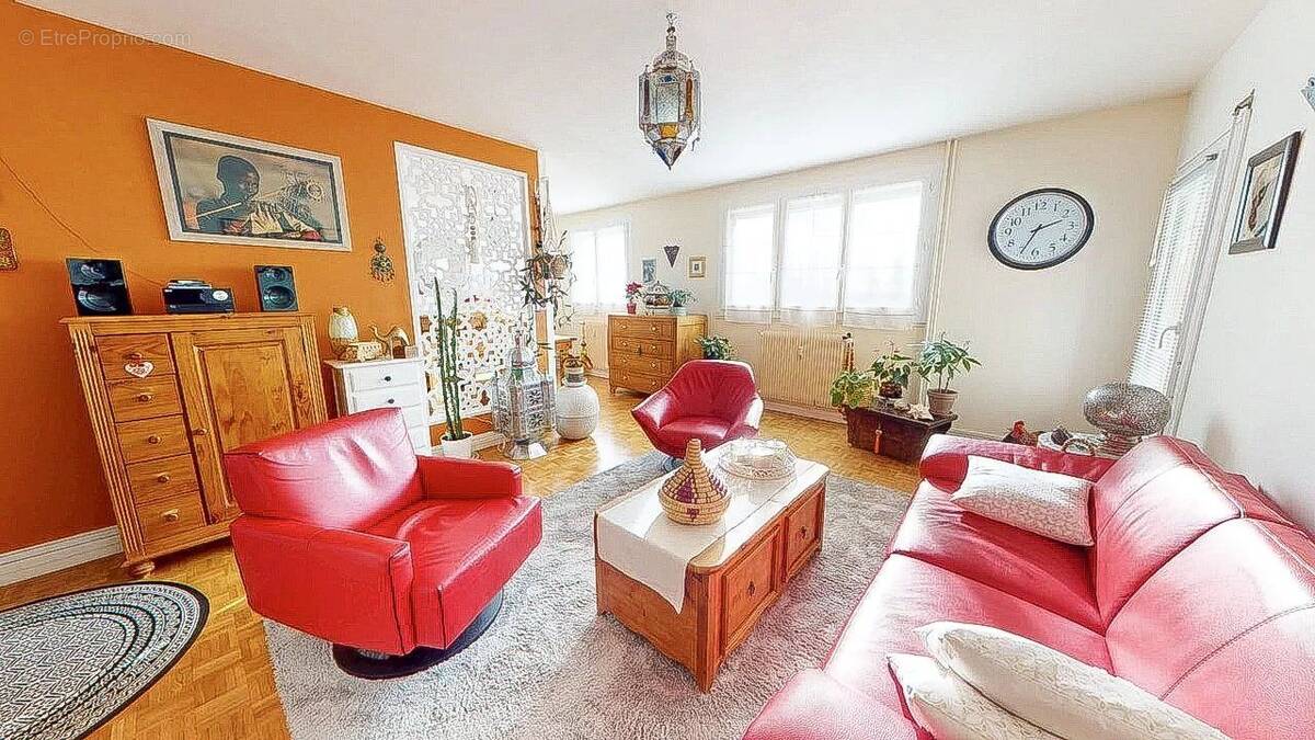 Appartement à LUISANT