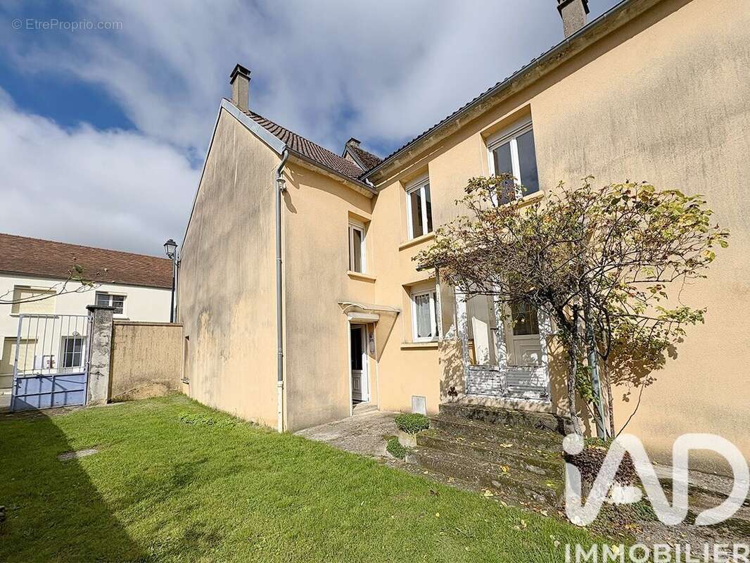 Photo 2 - Maison à THURY