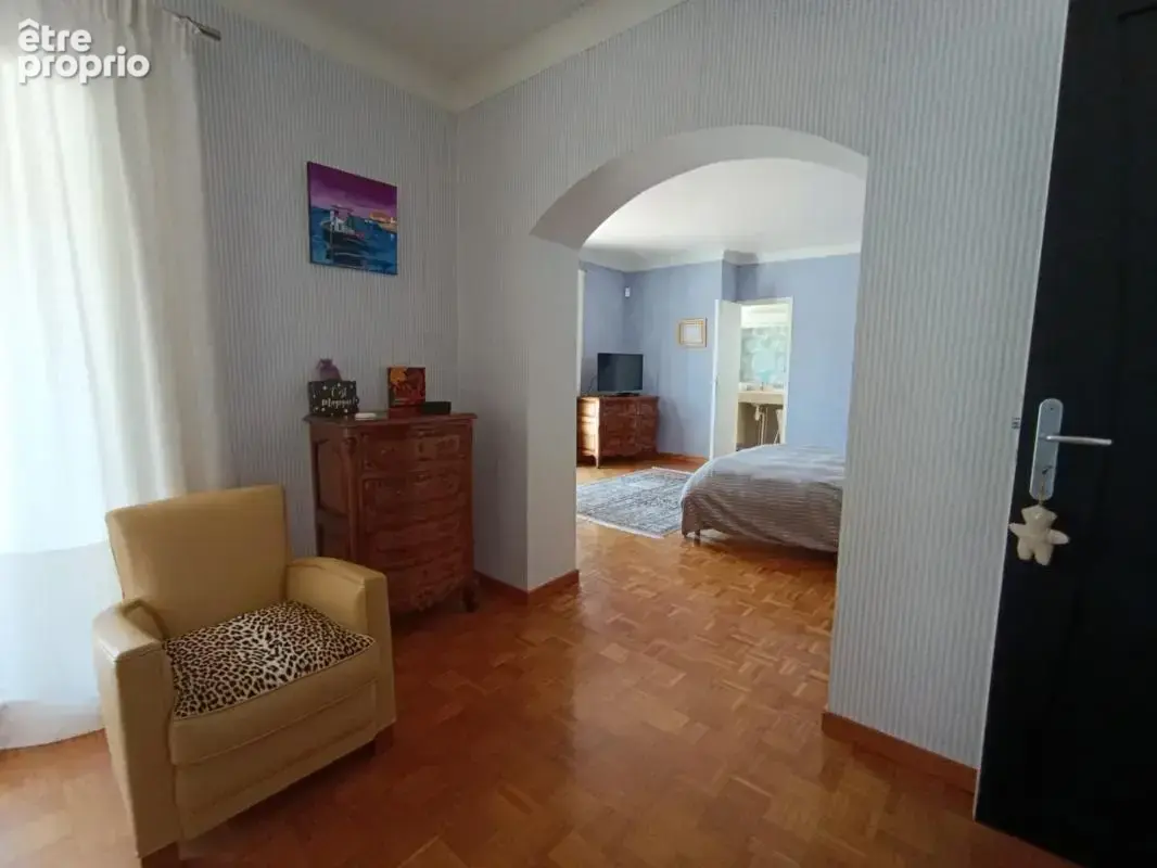 Maison 5 pièces 210 m² à vendre à Generac (30510) - photo 11
