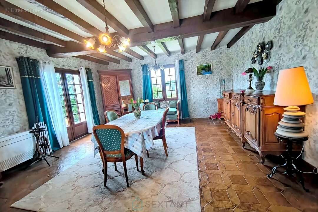 Maison à PRIGONRIEUX