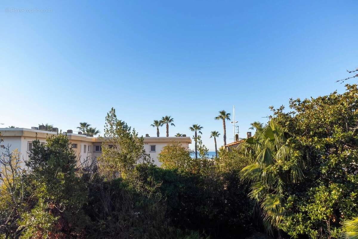 Appartement à SANARY-SUR-MER