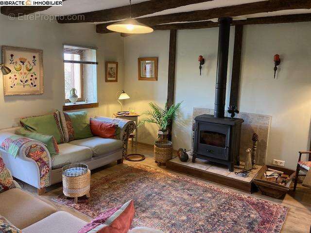 n°2 - Maison à SOMMANT