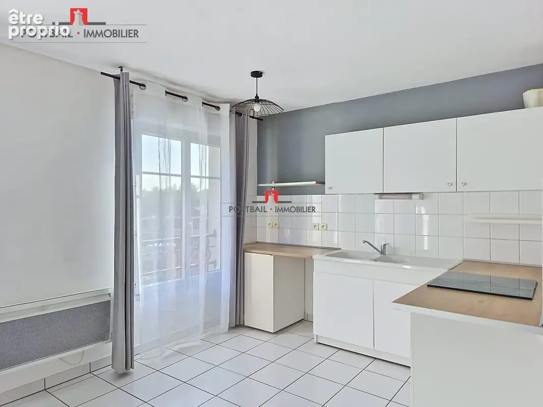 Appartement 57 m² à Carbon-Blanc  - photo 2