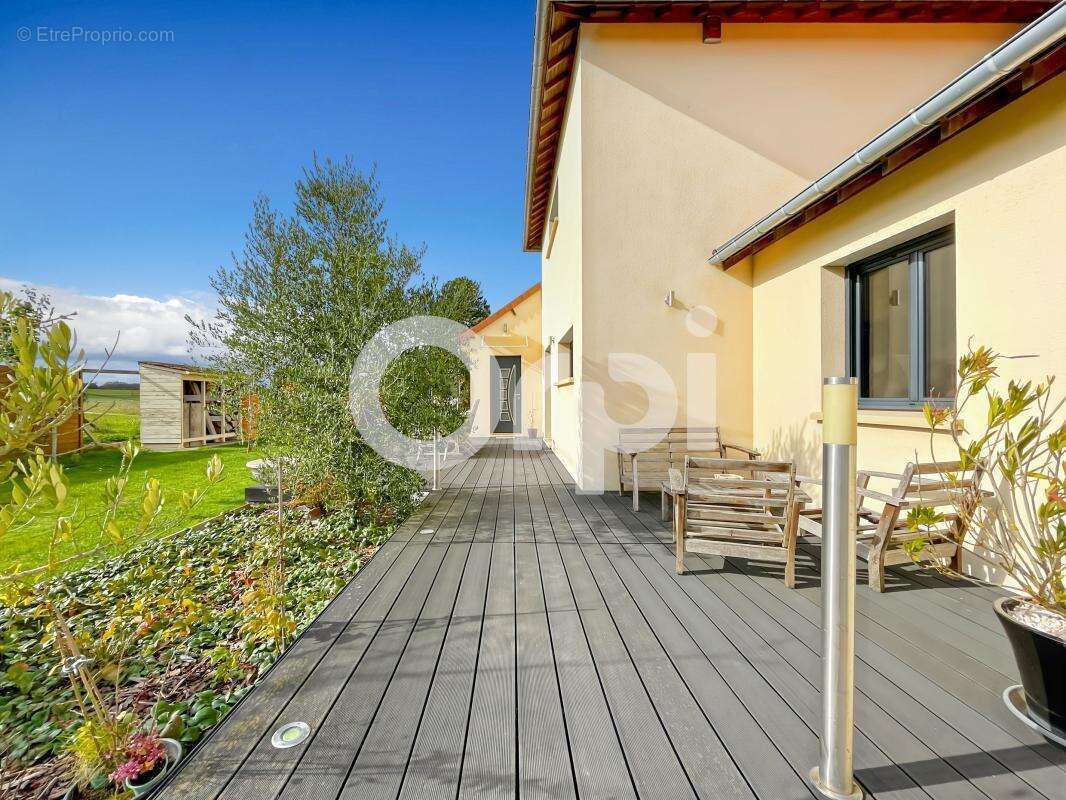 Maison à PACY-SUR-EURE