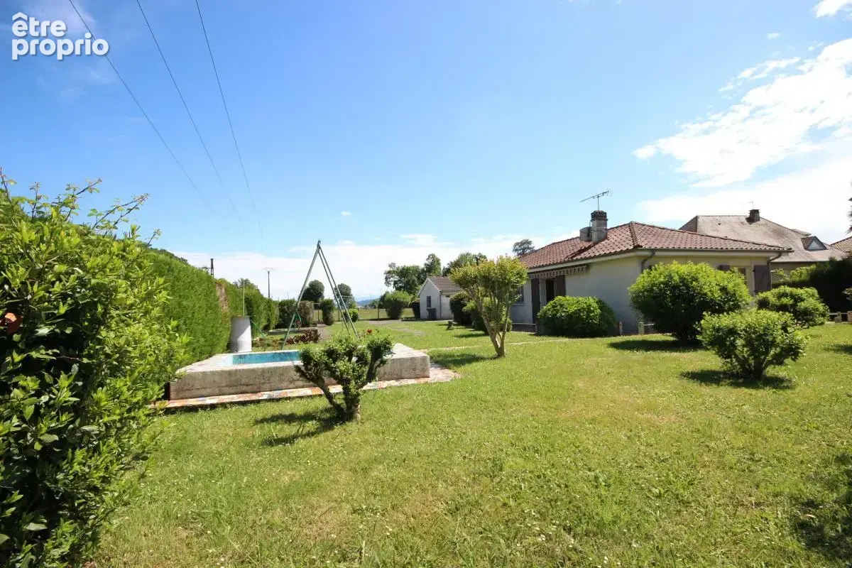 Potentiel exceptionnel : plain-pied 4 chambres sur 1260 m² - photo 2