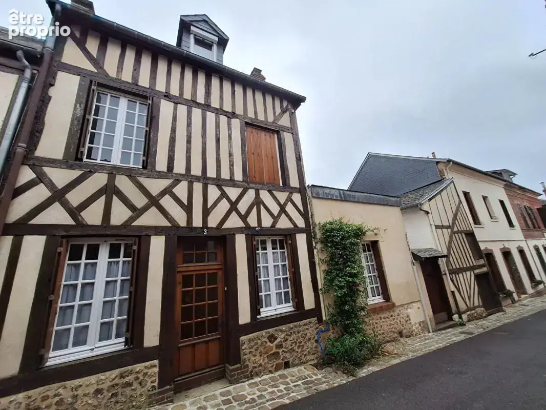 Maison Orbec centre à rénover - photo 1