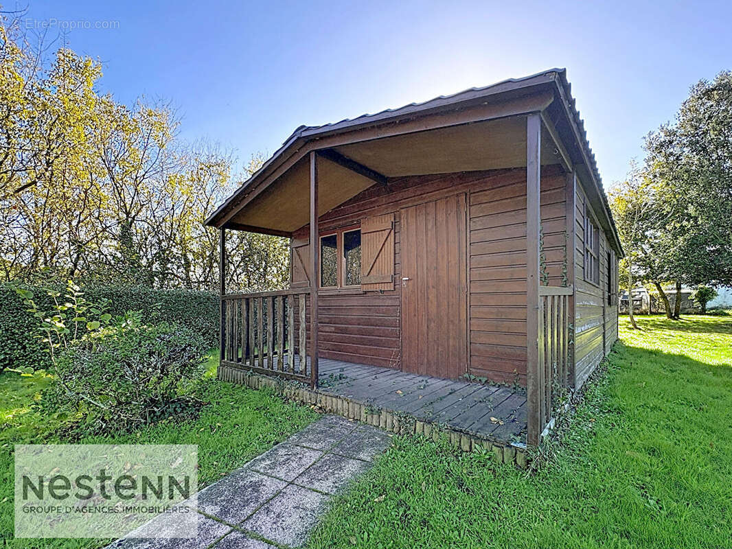 Maison à SAINT-URBAIN