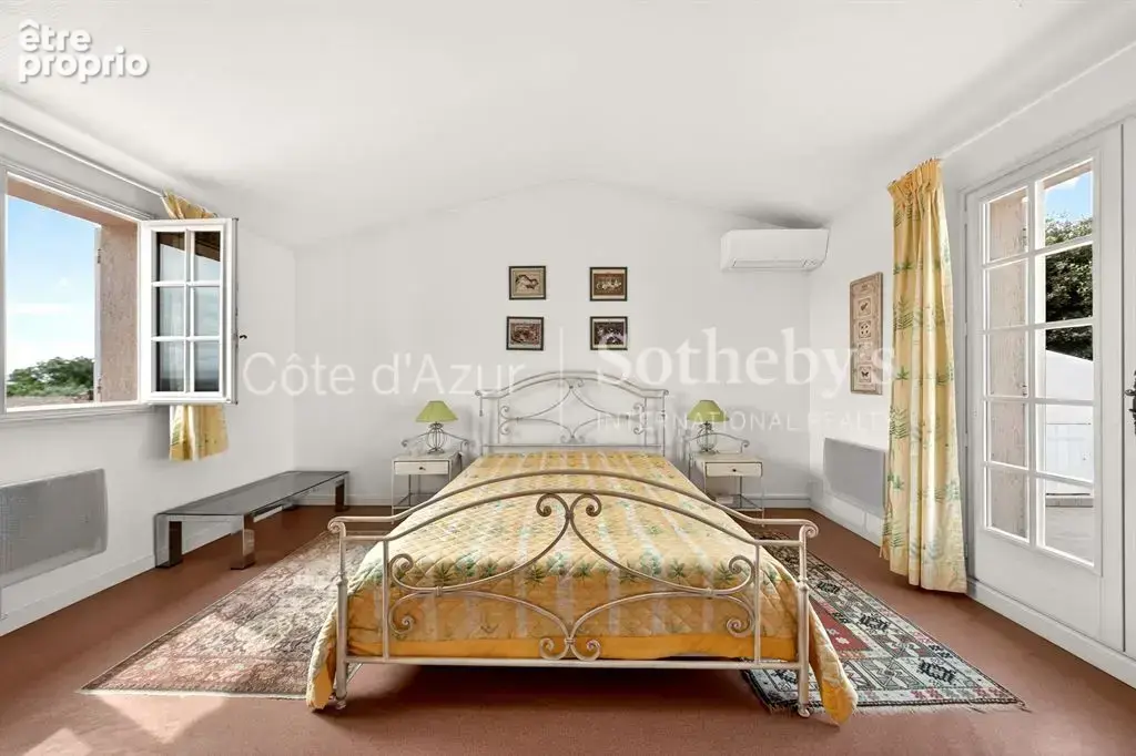 Côte d’Azur - Villa familiale 301 m² avec vue mer - Domaine sécurisé proche commodités - photo 12